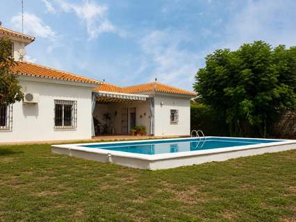 Chalet en venta en Sanlúcar la Mayor