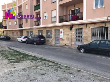 Local comercial en alquiler en Albox zona La Loma