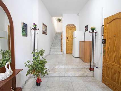 Casa en venta en La Zubia