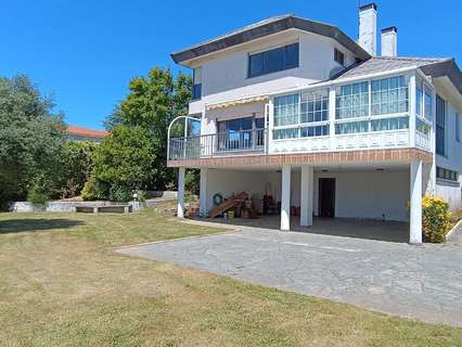 Chalet en venta en Oleiros