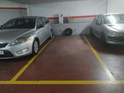 Plaza de parking en venta en Terrassa, rebajada