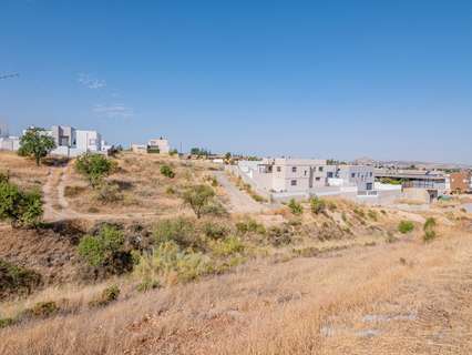 Parcela rústica en venta en La Zubia