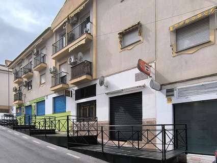 Local comercial en venta en La Zubia