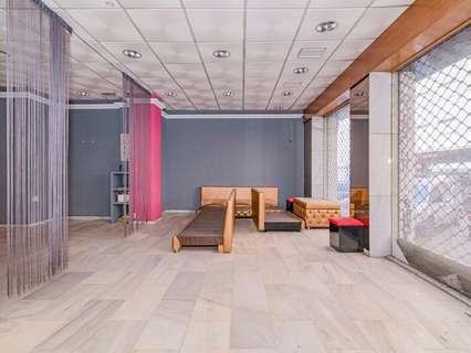 Local comercial en venta en Granada
