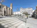 Edificio en venta en Baza