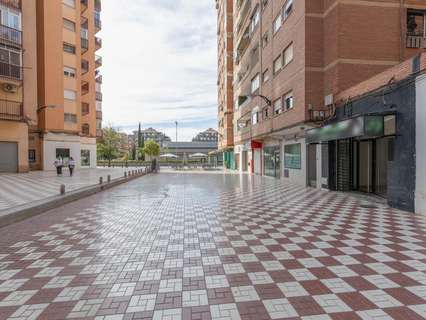 Local comercial en venta en Granada