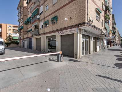 Local comercial en venta en Granada rebajado