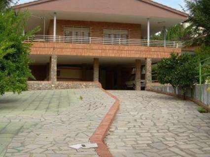 Casa en venta en Albolote