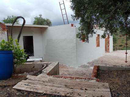 Parcela rústica en venta en Tolox
