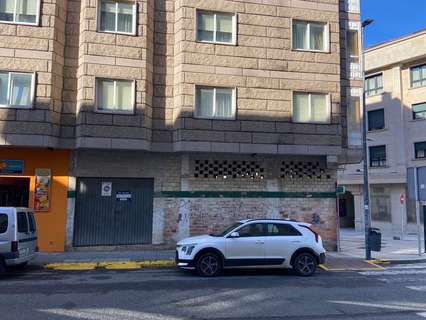 Local comercial en venta en Lalín
