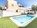 Villa en venta en San Miguel de Salinas zona Blue Lagoon - El Galan