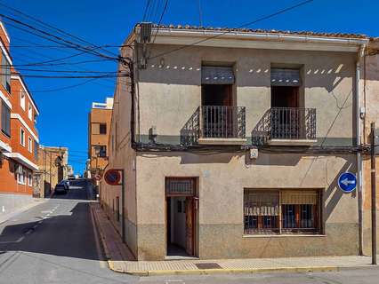 Mansión en venta en El Pinós/Pinoso