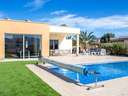 Villa en venta en Torrevieja zona La Siesta - El Salado -  Torreta