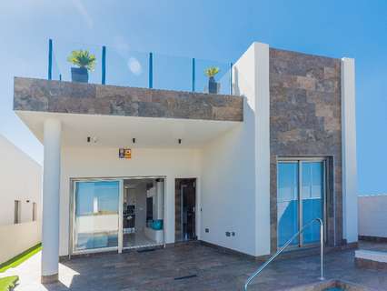 Villa en venta en Orihuela zona Villamartín