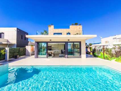 Villa en venta en Orihuela zona Dehesa de Campoamor
