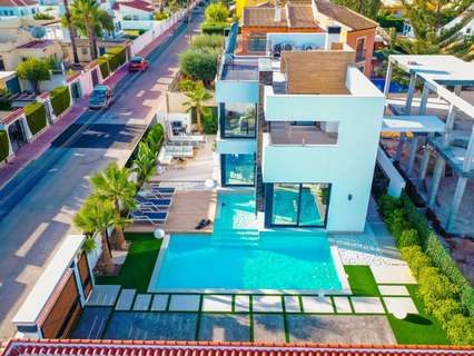 Villa en venta en Torrevieja zona Torrevieja