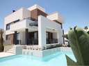 Villa en venta en Torrevieja zona El Chaparal