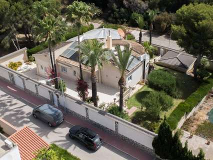 Villa en venta en Orihuela zona Dehesa de Campoamor