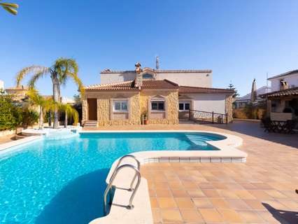 Villa en venta en Torrevieja zona LOS BALCONES - LOS ALTOS