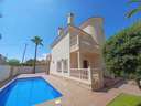Villa en venta en Orihuela zona Cabo Roig