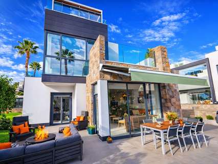 Villa en venta en Orihuela zona Cabo Roig