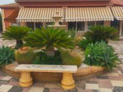 Villa en venta en Elche/Elx