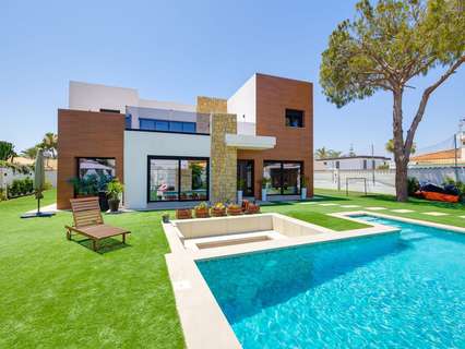 Villa en venta en Torrevieja zona Costa Blanca