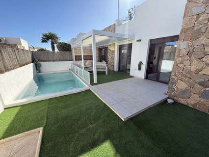 Villa en venta en Orihuela zona Cabo Roig