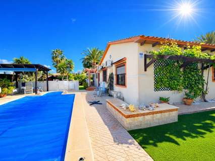 Villa en venta en Orihuela zona Cabo Roig