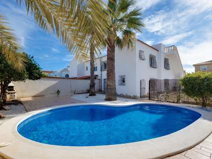 Villa en venta en Torrevieja zona La Siesta - El Salado -  Torreta