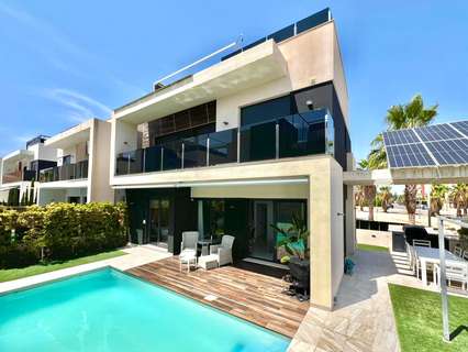 Villa en venta en Orihuela zona Orihuela-Costa