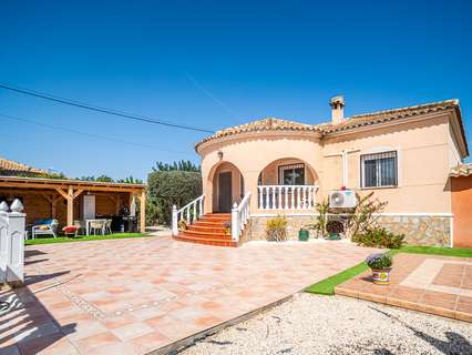 Villa en venta en Catral zona Catral