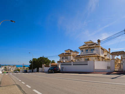 Villa en venta en Torrevieja zona Torrevieja