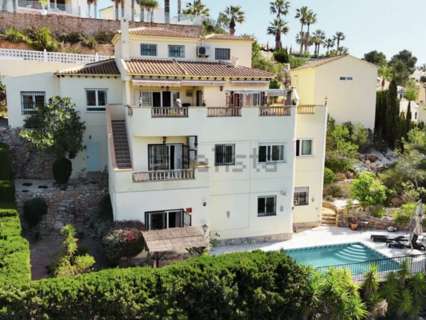 Villa en venta en Orihuela zona Villamartín