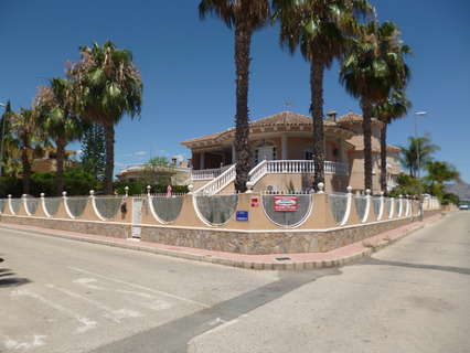 Villa en venta en Orihuela zona La Murada