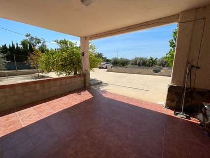 Villa en venta en Crevillent
