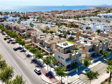 Villa en venta en Pilar de la Horadada zona Torre de la Horadada
