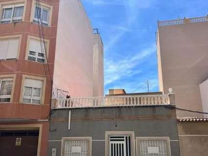 Casa en venta en Torrevieja zona Estacion De Autobuses