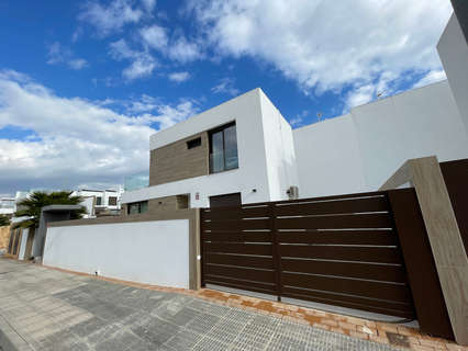 Villa en venta en Benijófar zona Costa Blanca
