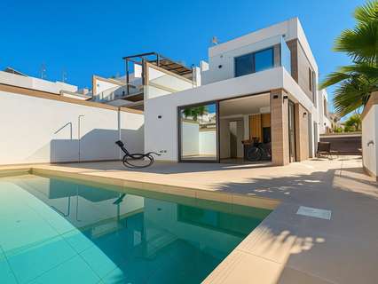 Villa en venta en Benijófar zona Costa Blanca