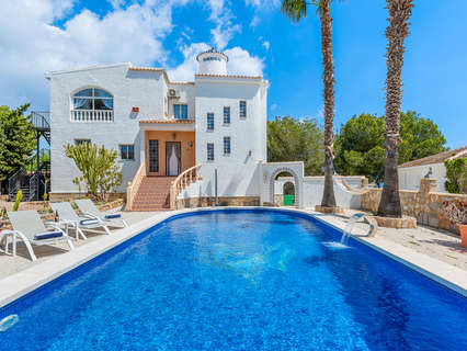 Villa en venta en Pilar de la Horadada zona Pinar De Campoverde
