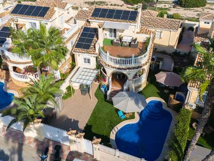 Villa en venta en Santa Pola zona Costa Blanca