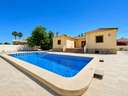 Villa en venta en Catral zona Costa Blanca