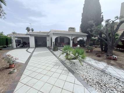 Villa en venta en Orihuela zona Orihuela-Costa