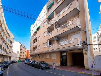 Apartamento en venta en Torrevieja zona Playa los Locos