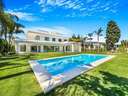 Villa en venta en Marbella zona Lomas De Marbella Club