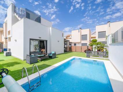 Villa en venta en Torrevieja zona Torrevieja