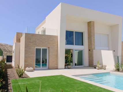 Villa en venta en Algorfa zona LA FINCA GOLF / ALGORFA