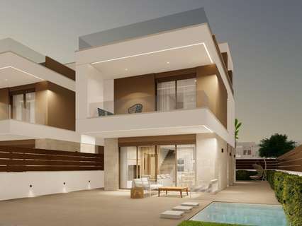 Villa en venta en Pilar de la Horadada zona pueblo