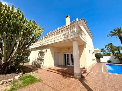 Villa en venta en Orihuela zona Cabo Roig